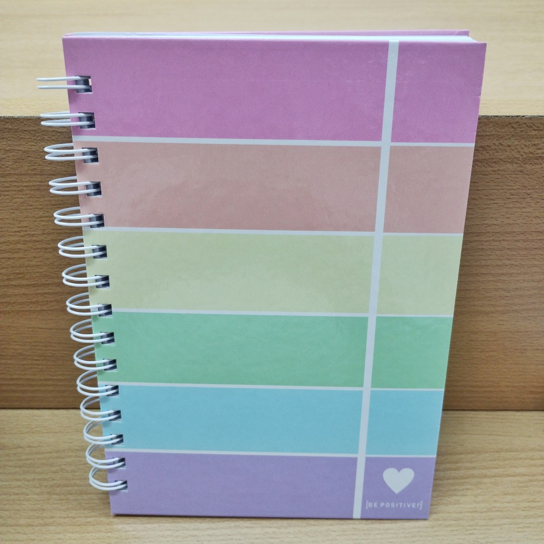 cuaderno-a5-punto-cero-colores