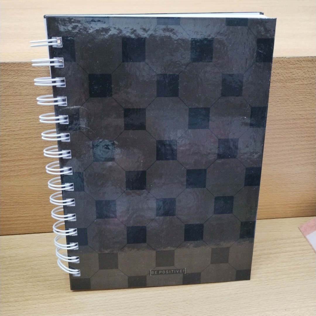 cuaderno-a5-punto-cero-cuadros-marron